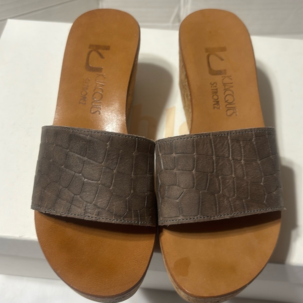 KJacques St Tropez wedge. EUC